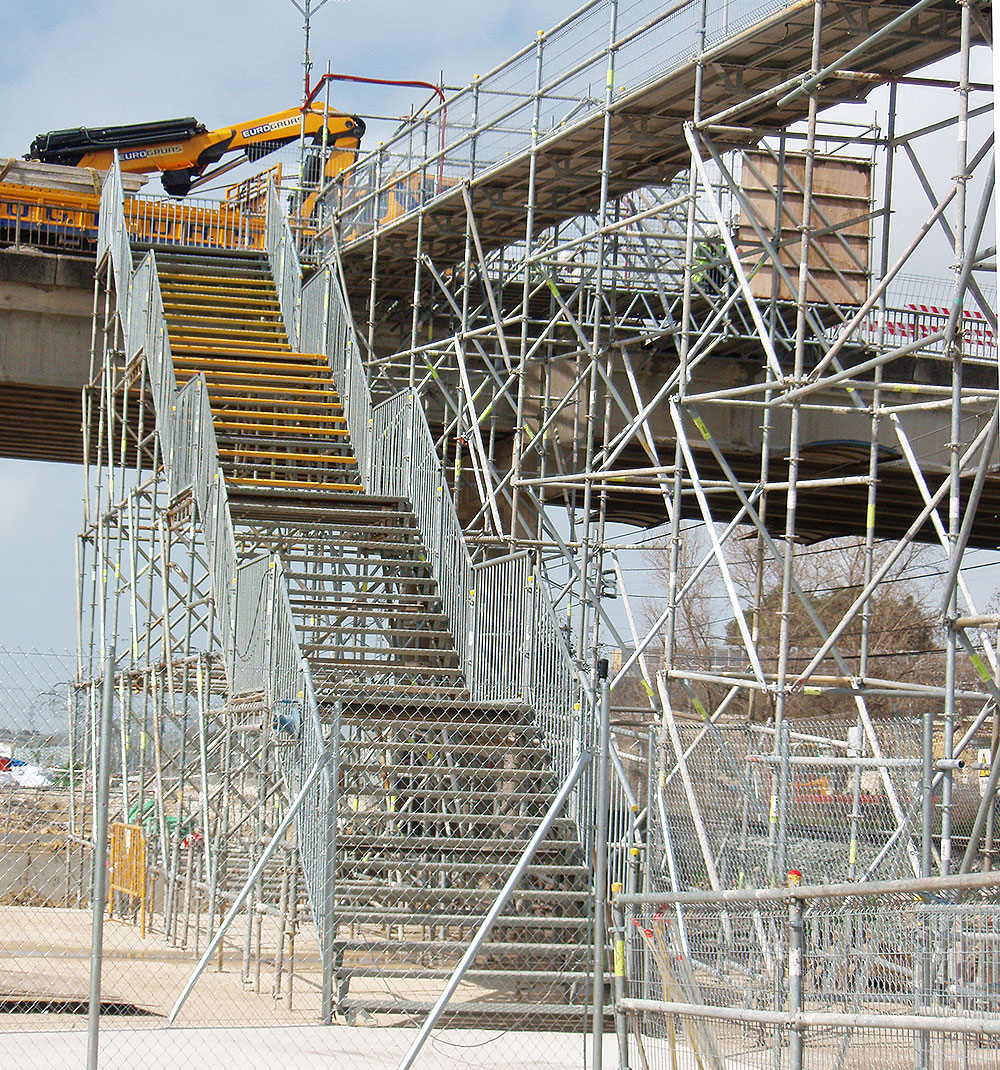 Andamio escalera marco abierto - Cimbramex