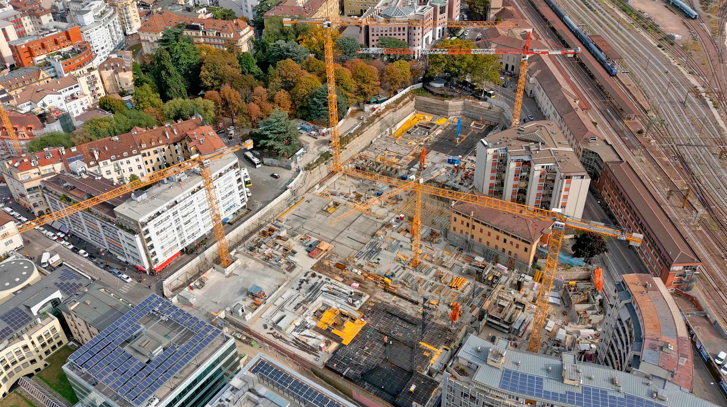 WaltherPark es un proyecto de recalificación urbana en Bolzano, Italia, que busca la reestructuración y puesta en valor de un barrio céntrico situado entre la estación de tren de Bolzano y Piazza Walther, la plaza principal de la ciudad situada cerca de la Catedral de Bolzano.